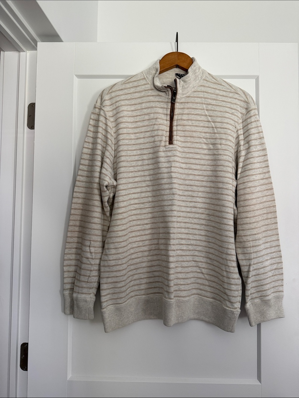 Cremieux Quarter Zip Sweater, Size XLarge